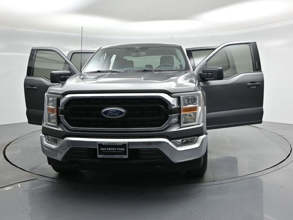 Certified 2022 Ford F150 XLT w/ Equipment Group 301A Mid image 27
