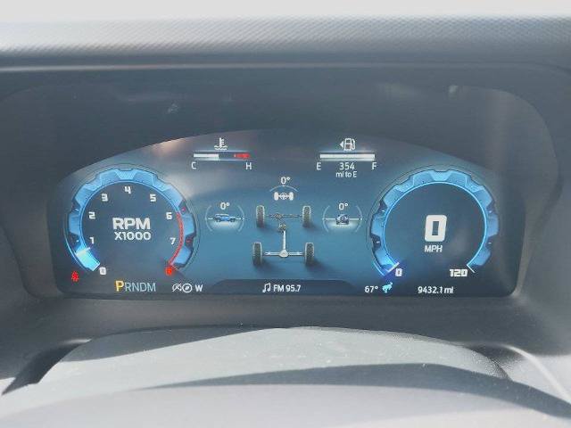 Certified 2025 Ford Bronco Badlands AWD/4WD image 17
