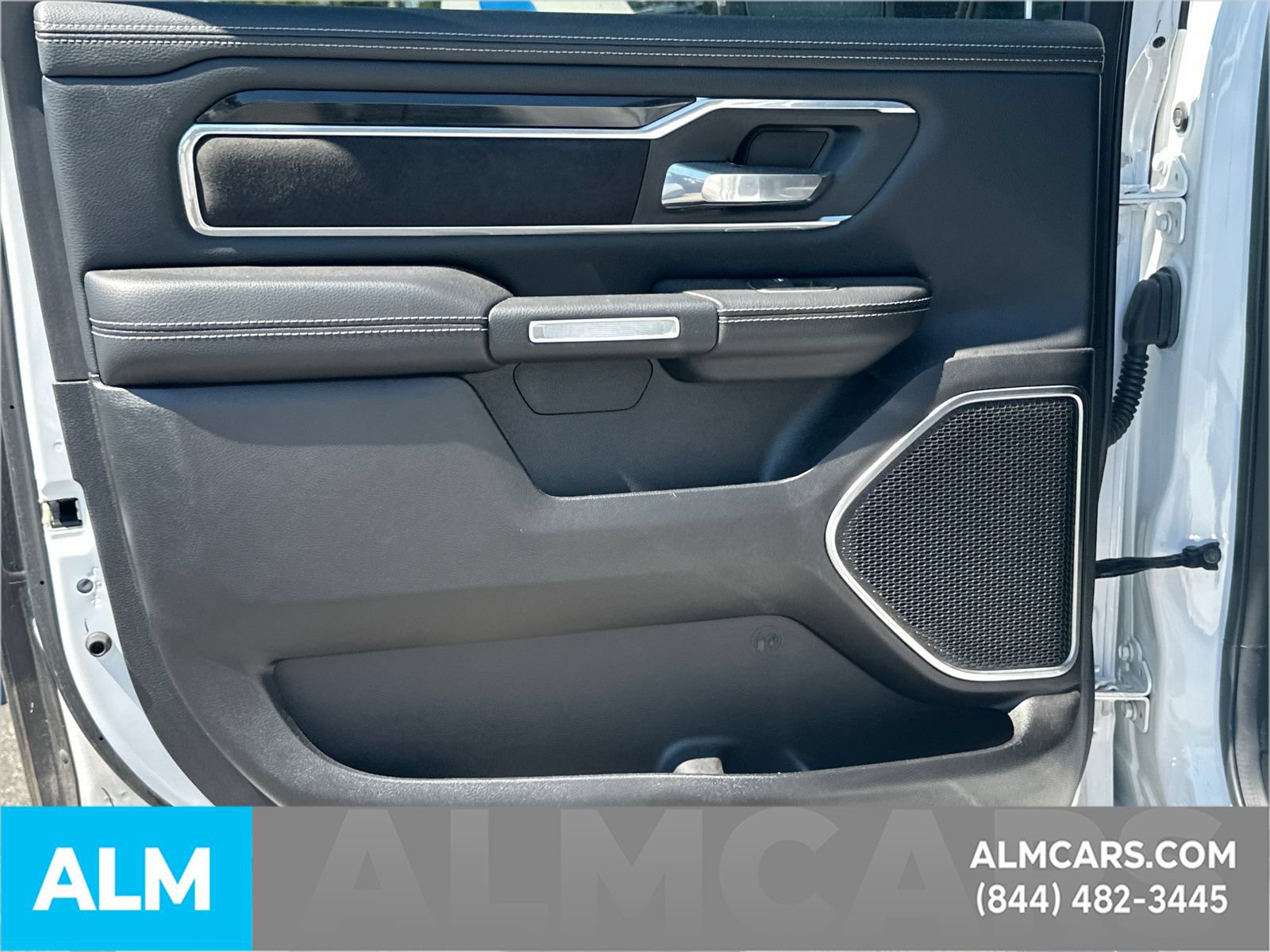 Used 2022 RAM 1500 Laramie w/ Sport Appearance Package AWD/4WD image 24