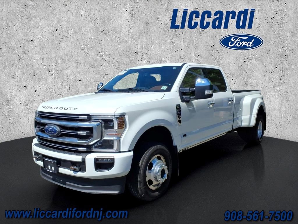 Certified 2022 Ford F350 Platinum w/ Snow Plow Prep Package AWD/4WD image 2