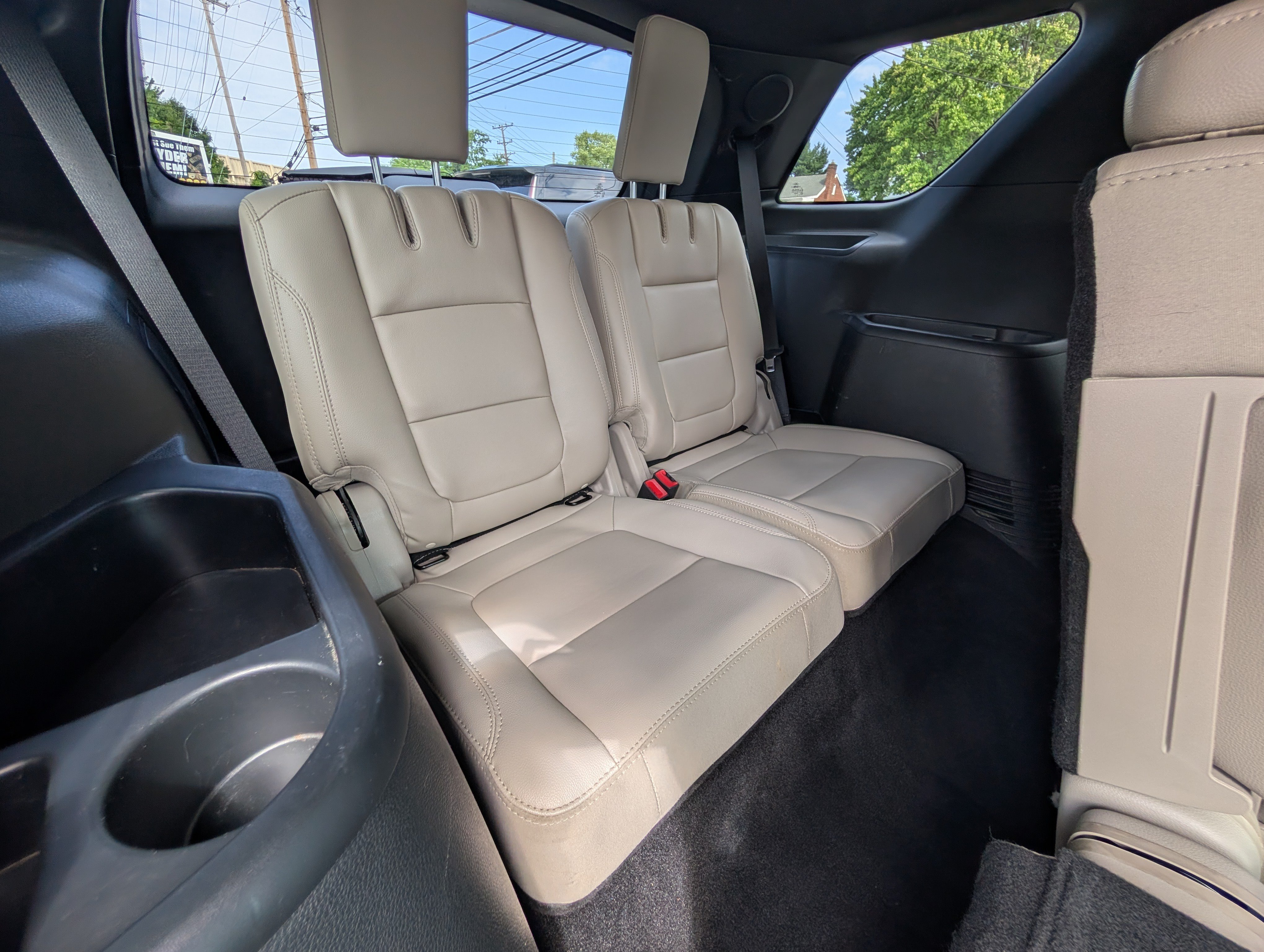 Certified 2019 Ford Explorer Limited w/ Class III Trailer Tow Package AWD/4WD image 14