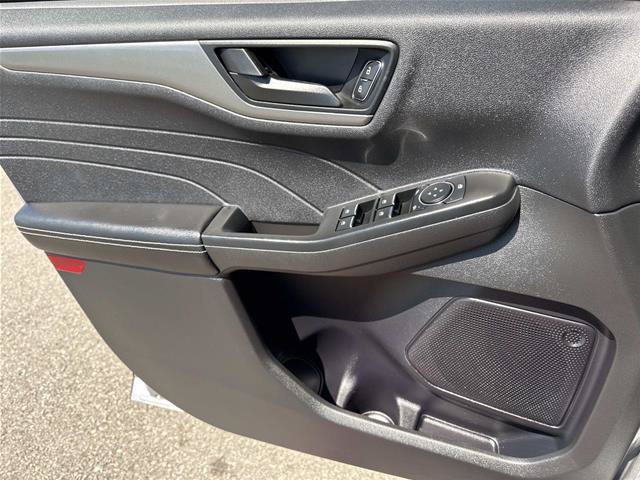 Certified 2024 Ford Escape Active AWD/4WD image 13