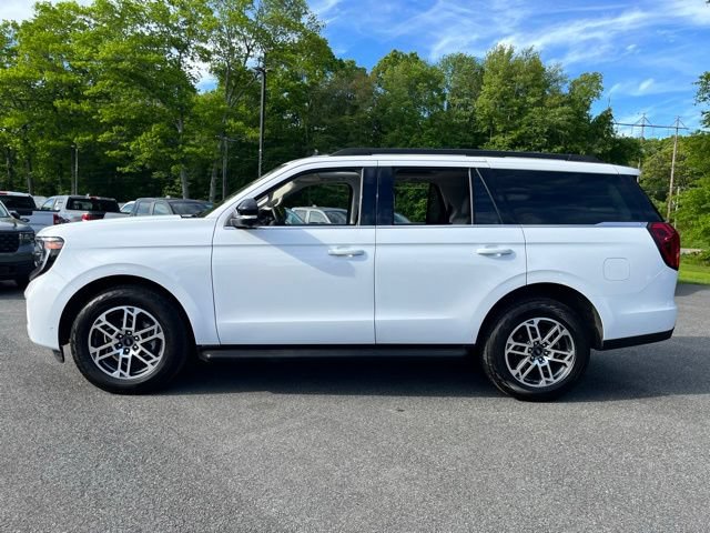 Certified 2025 Ford Expedition Active AWD/4WD image 15