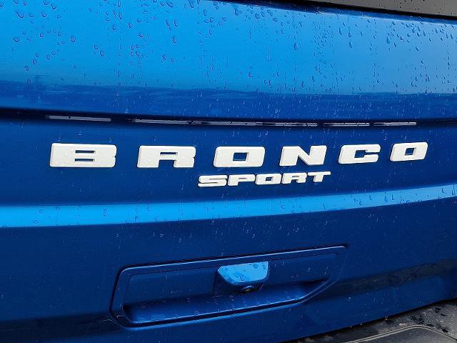 Certified 2025 Ford Bronco Sport Outer Banks w/ Outer Banks Tech Package+ AWD/4WD image 30