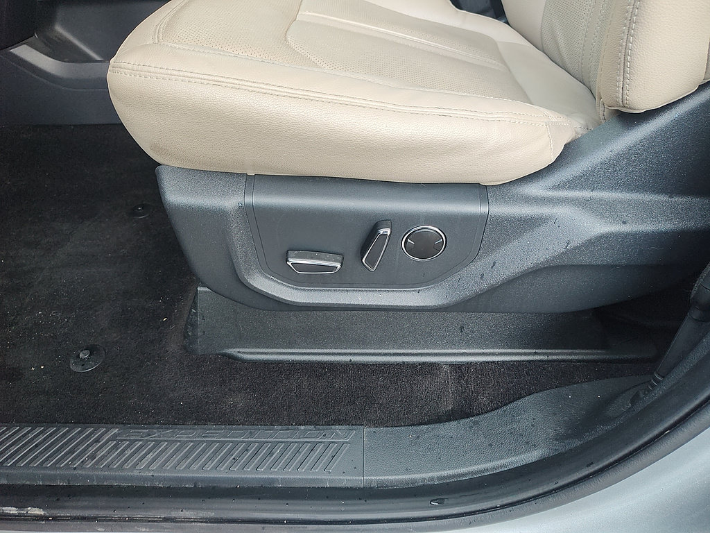 Certified 2022 Ford Expedition Limited AWD/4WD image 32