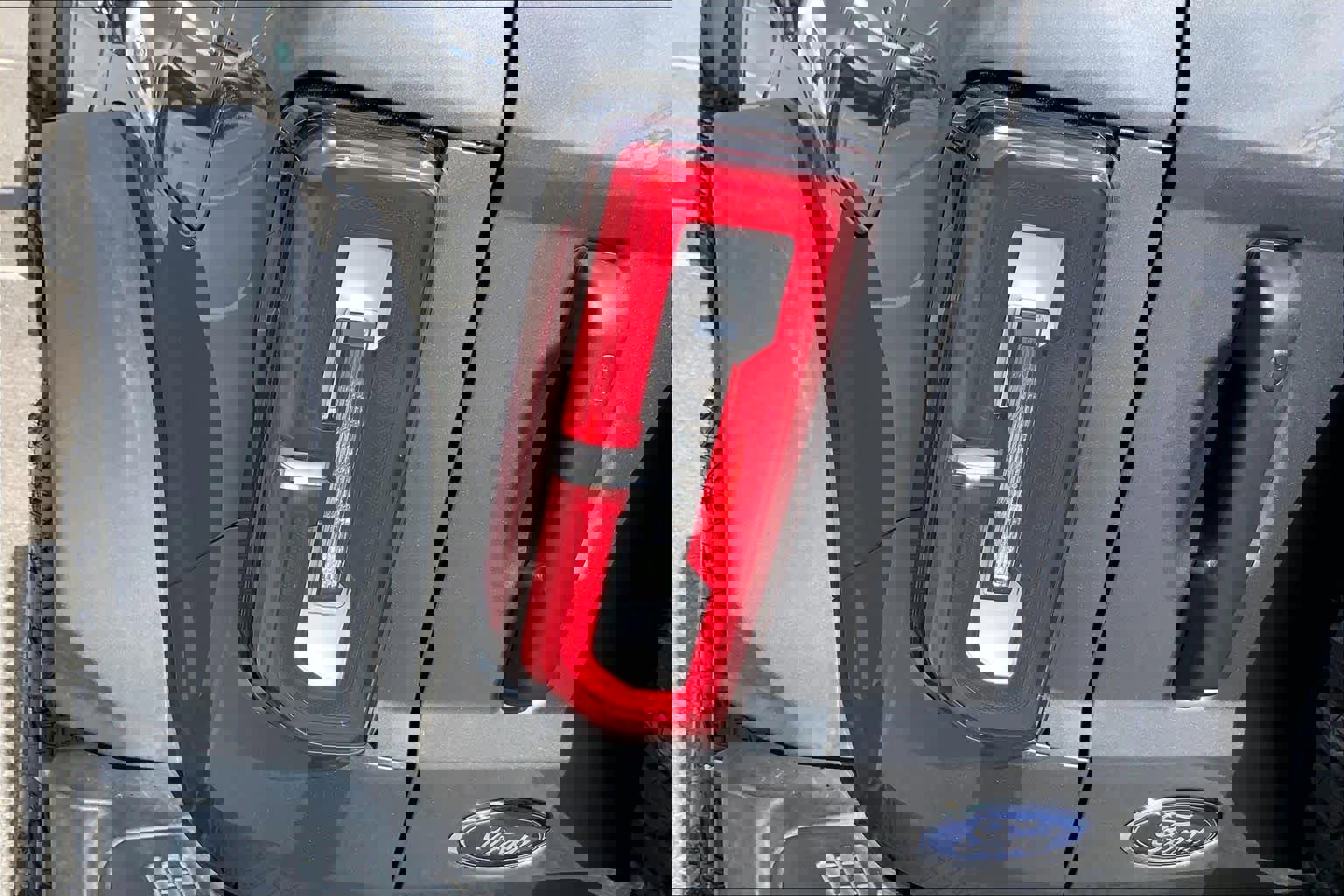 Certified 2025 Ford Bronco Badlands w/ Sasquatch Package image 29