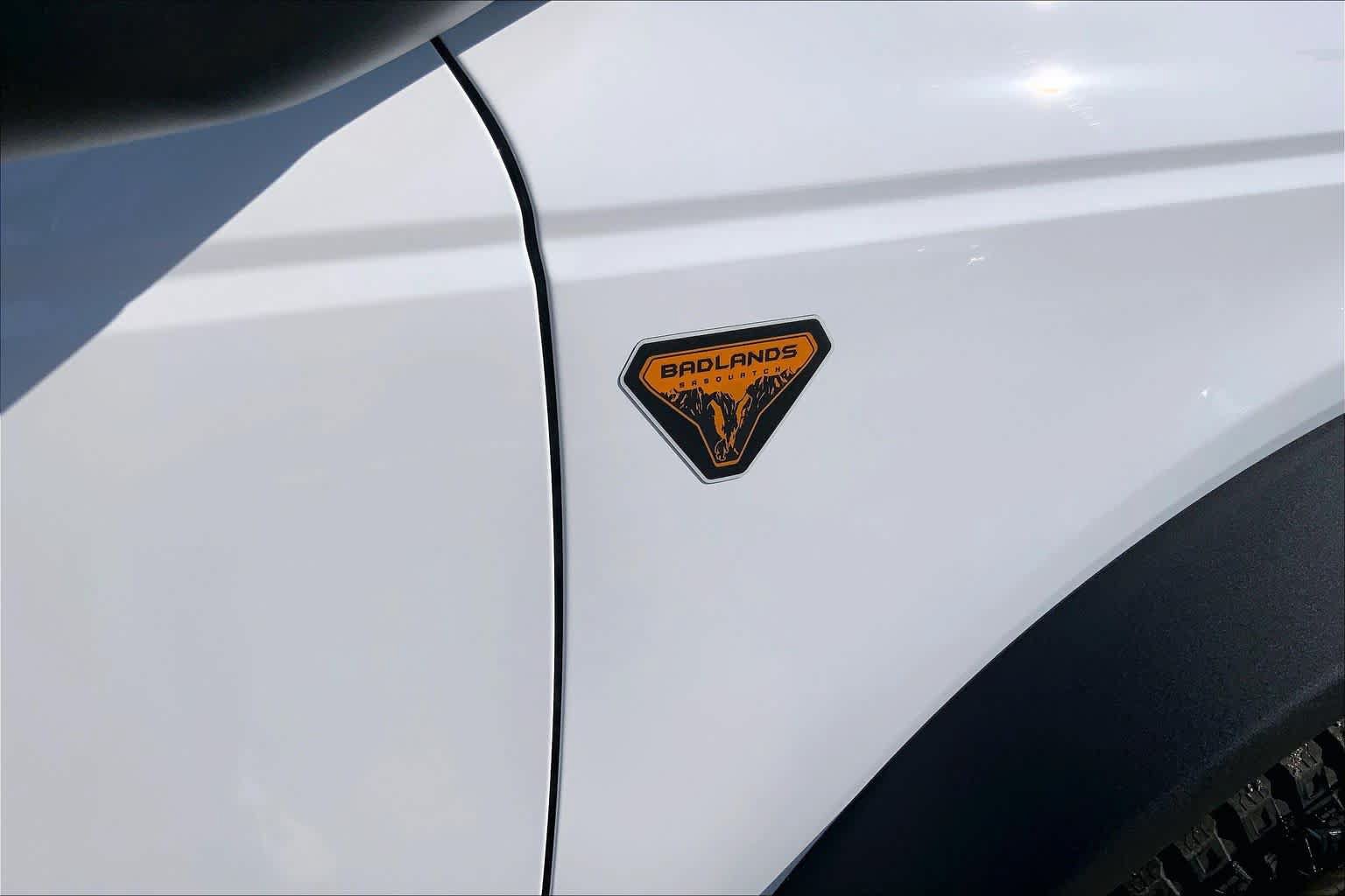 Certified 2026 Ford Bronco Badlands w/ Sasquatch Package AWD/4WD image 10