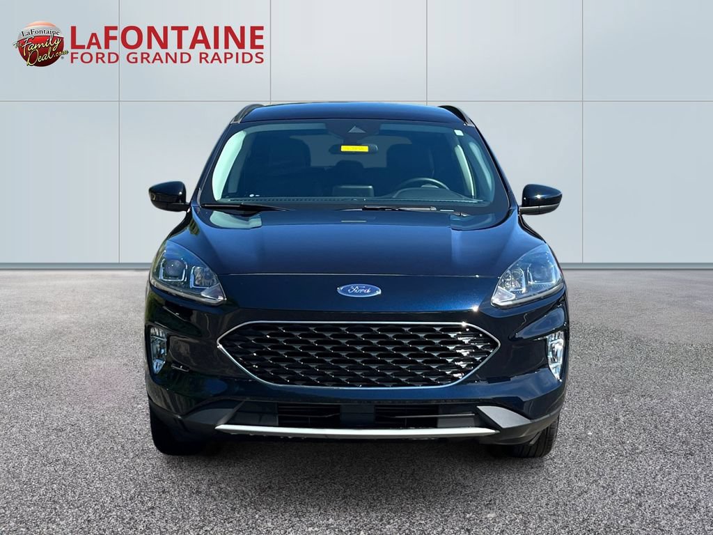 Certified 2021 Ford Escape SEL w/ Class II Trailer Tow Package AWD/4WD image 2