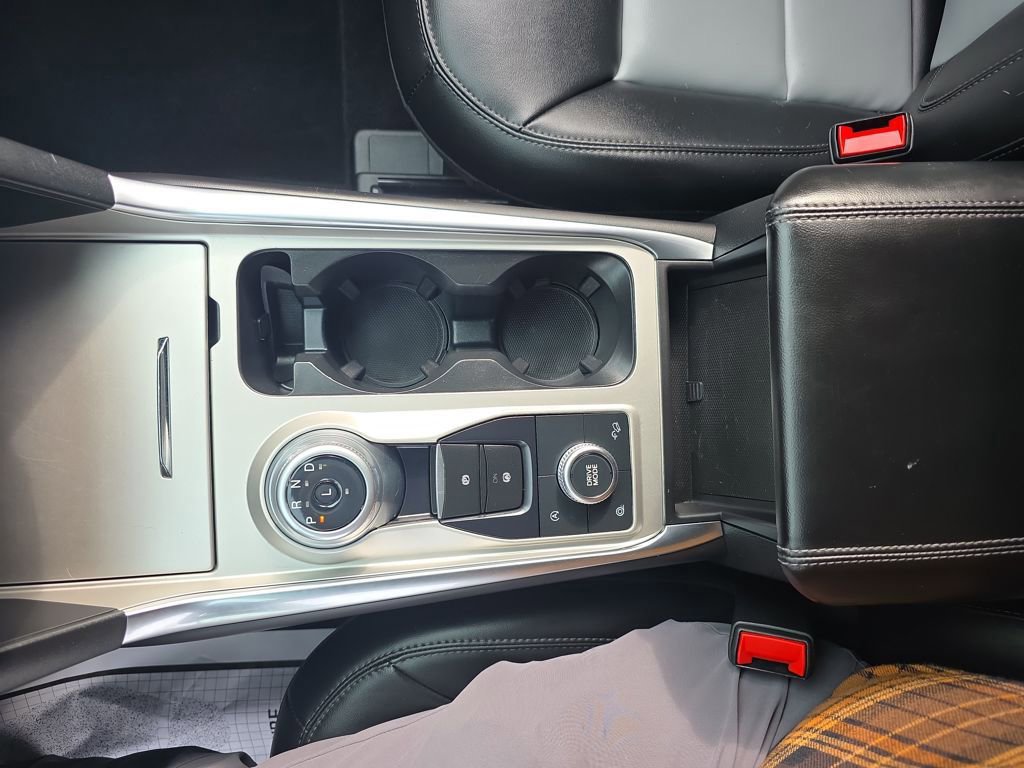 Certified 2023 Ford Explorer XLT w/ Equipment Group 202A image 33