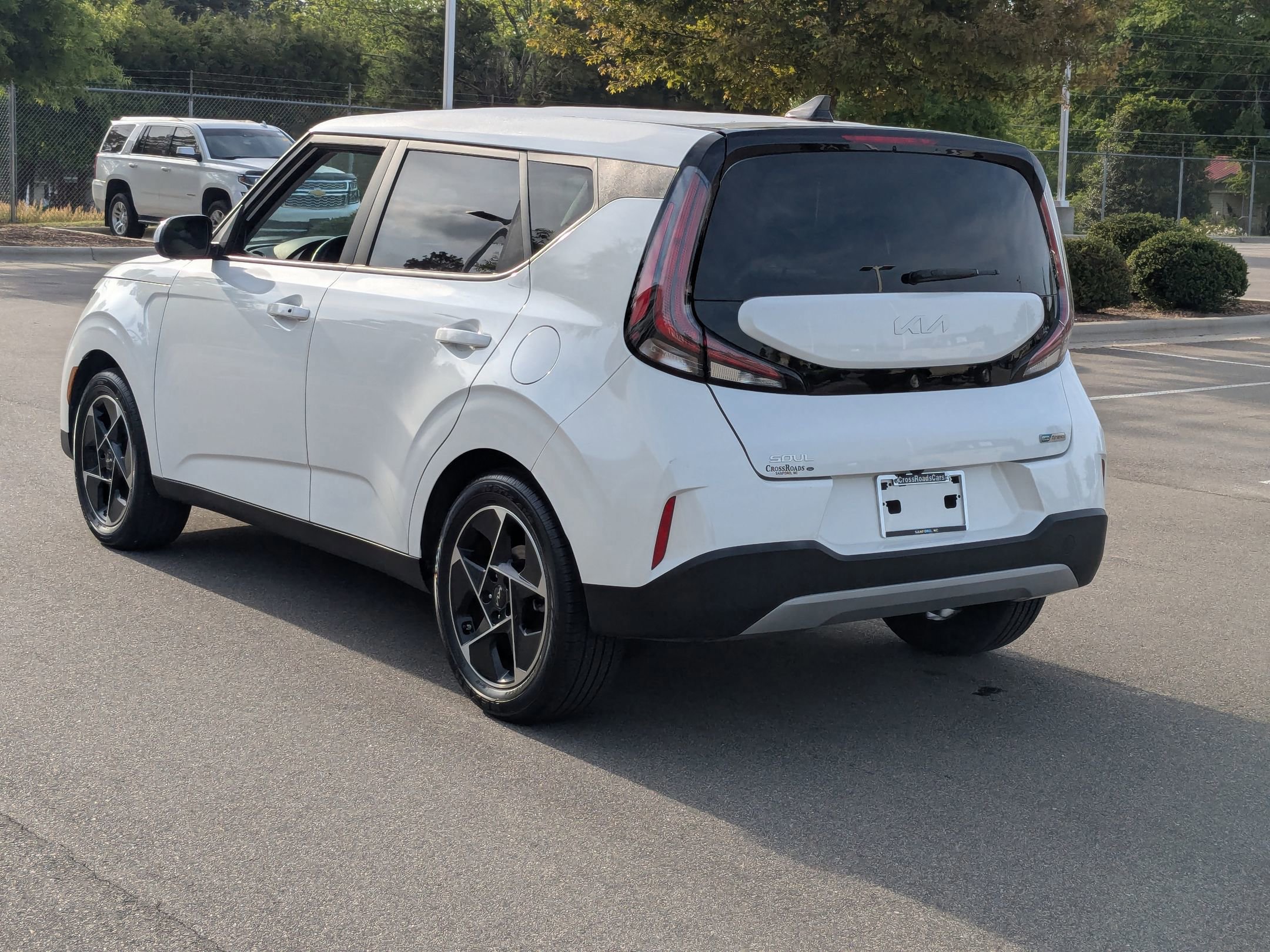 Used 2024 Kia Soul EX FWD image 3