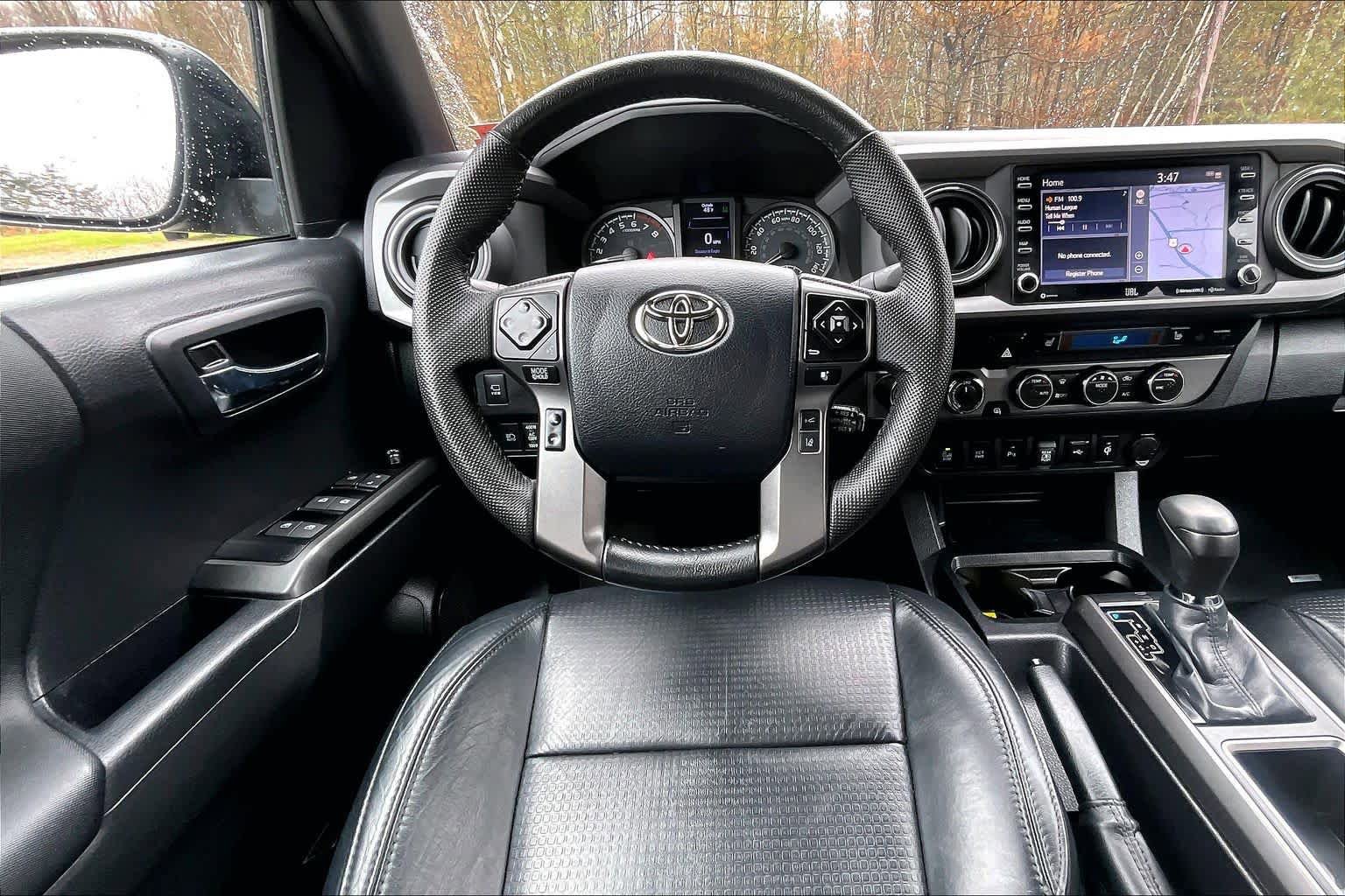 Used 2023 Toyota Tacoma TRD Off-Road w/ TRD Premium Off Road Package AWD/4WD image 6