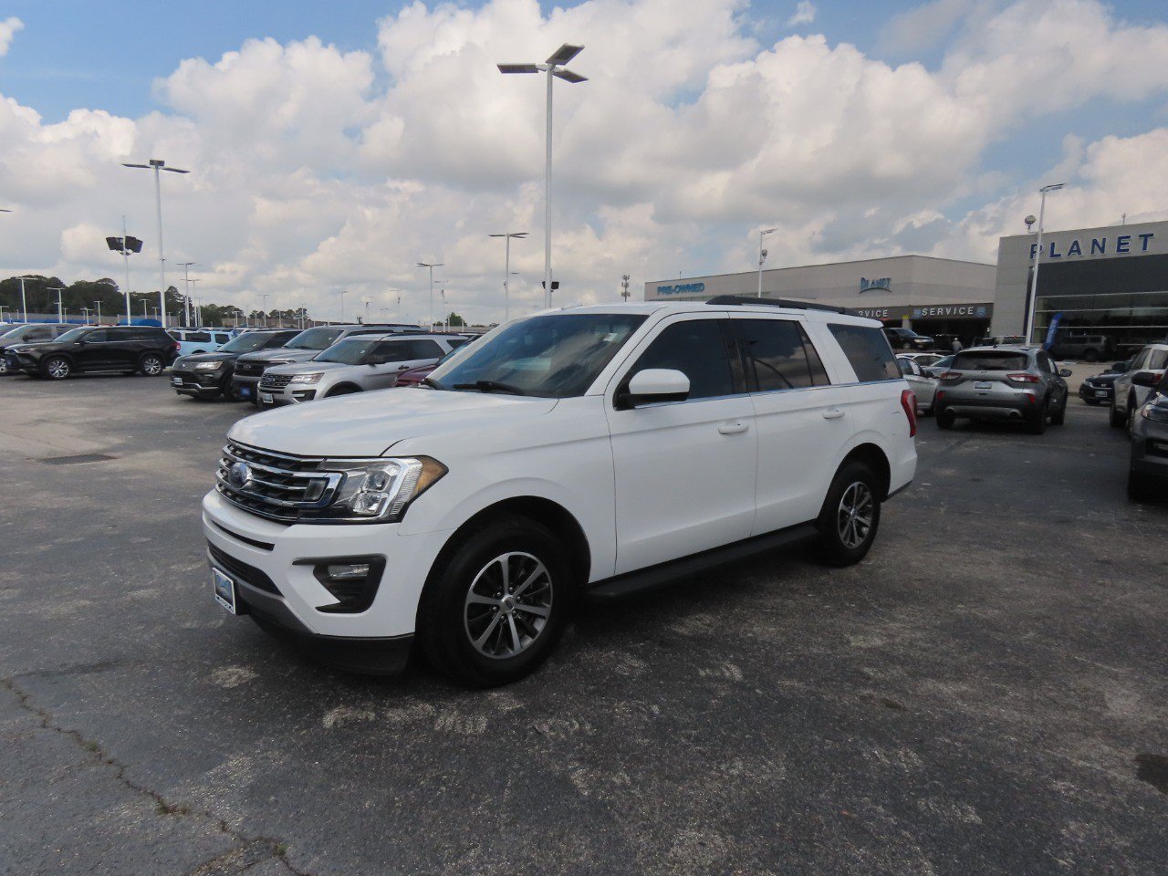 Certified 2020 Ford Expedition XLT RWD image 2