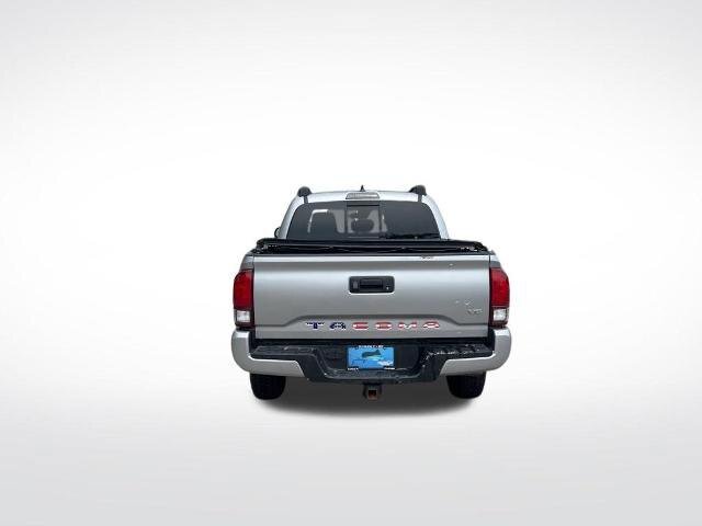 Used 2023 Toyota Tacoma SR5 w/ Technology Package RWD image 7