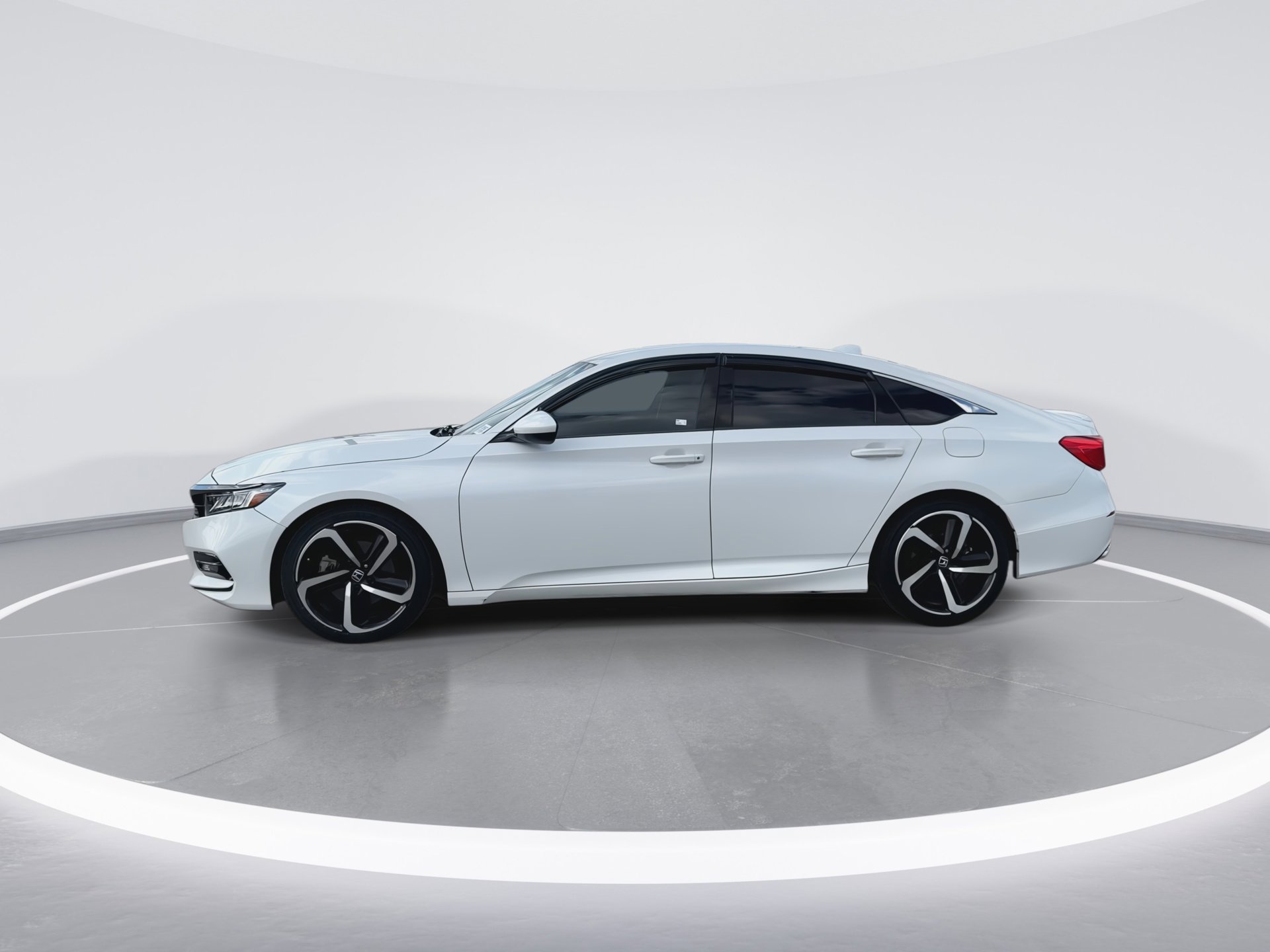 Used 2020 Honda Accord Sport image 5