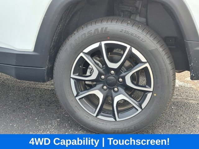 Used 2024 Jeep Compass Trailhawk AWD/4WD image 22