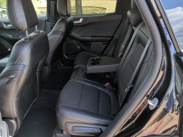 Certified 2026 Ford Escape SE FWD image 10