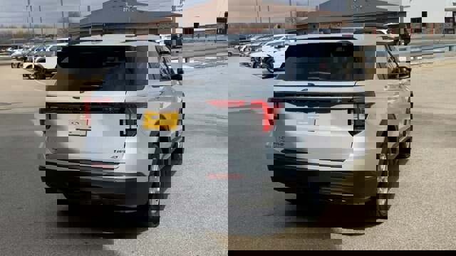 Certified 2025 Ford Explorer Active image 9