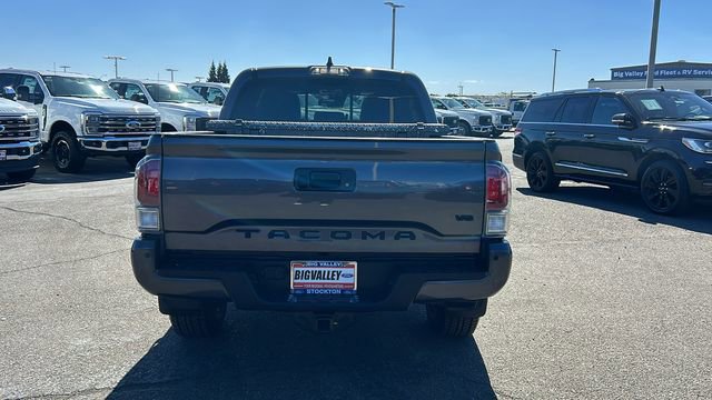 Used 2021 Toyota Tacoma TRD Sport image 4