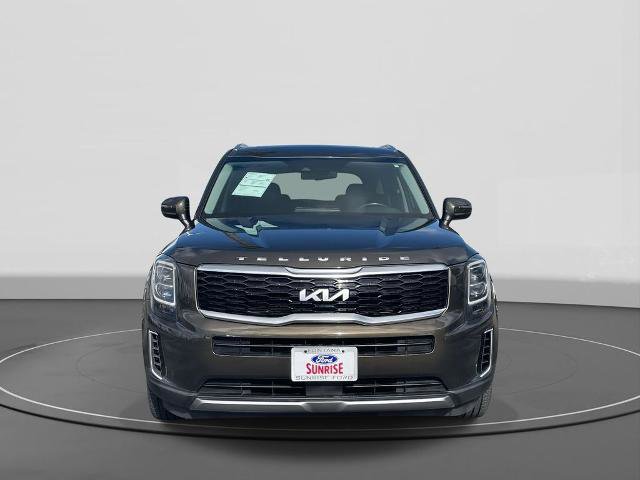 Used 2022 Kia Telluride EX w/ EX Premium Package image 5