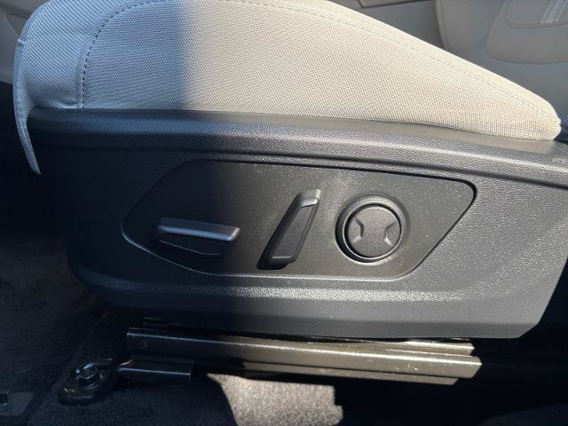 Used 2025 Hyundai Tucson SEL FWD image 13