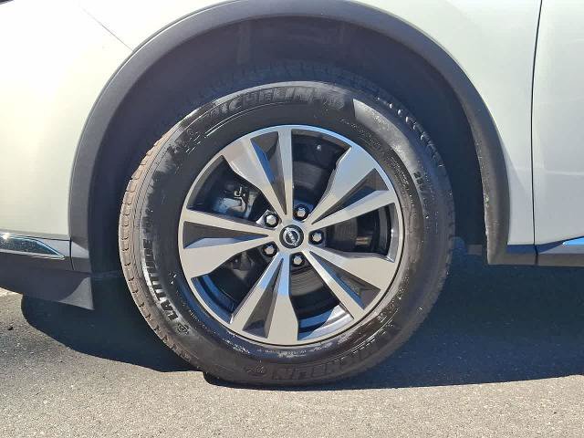 Used 2024 Nissan Murano SV AWD/4WD image 29