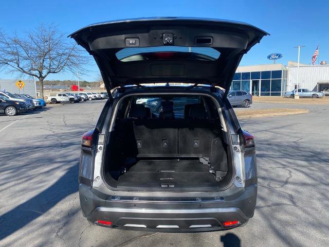 Used 2023 Nissan Rogue SL w/ SL Premium Package image 9