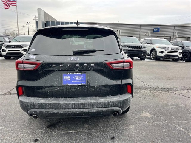 Certified 2025 Ford Escape ST-Line image 4