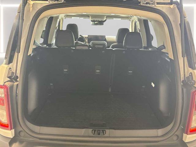 Certified 2025 Ford Bronco Sport Outer Banks w/ Outer Banks Tech Package+ AWD/4WD image 26