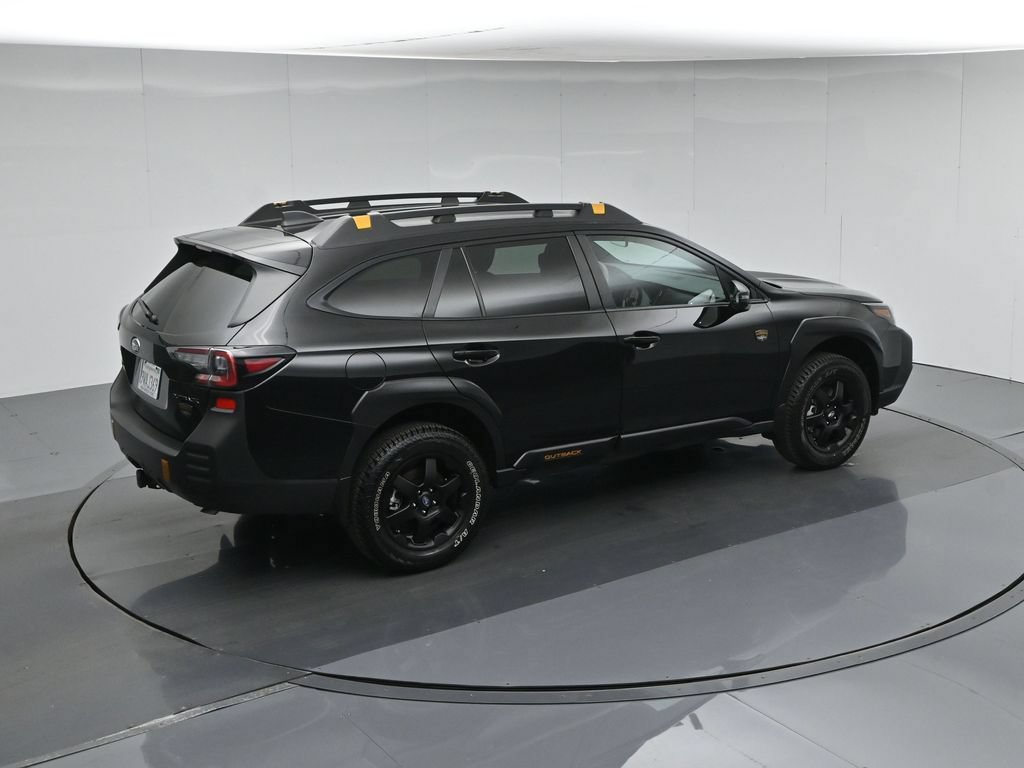 Used 2025 Subaru Outback Wilderness AWD/4WD image 45
