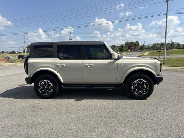 Certified 2025 Ford Bronco Outer Banks AWD/4WD image 4