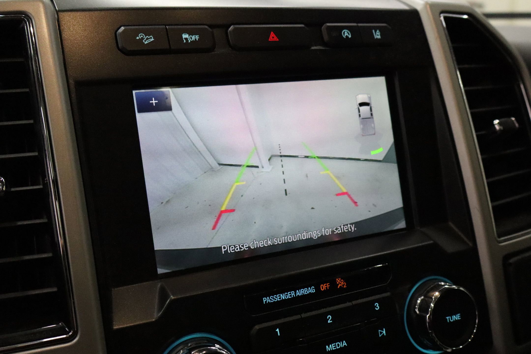 Certified 2020 Ford F150 Lariat image 21