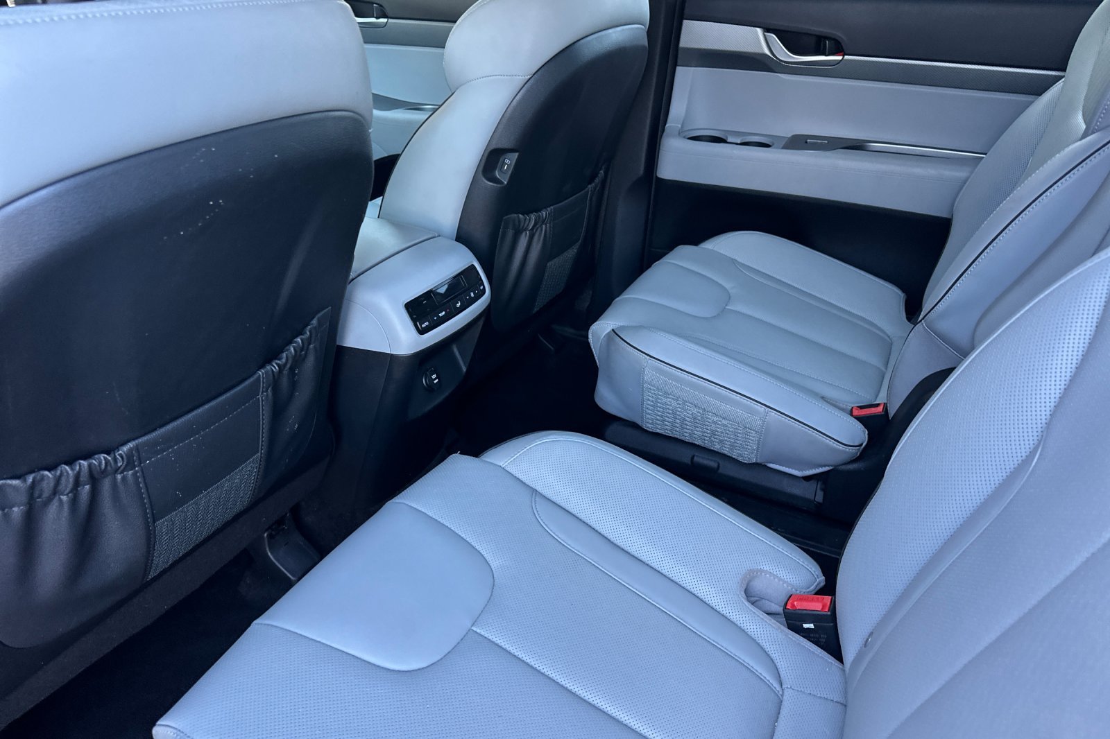 Used 2025 Hyundai Palisade SEL FWD image 11