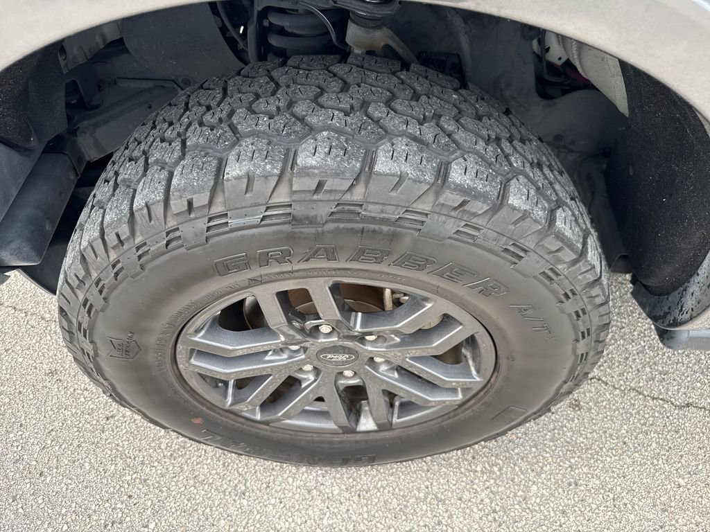 Certified 2021 Ford Ranger Lariat w/ Tremor Off-Road Package AWD/4WD image 12