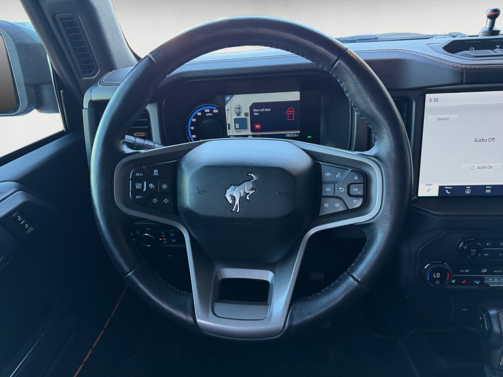 Certified 2024 Ford Bronco Badlands AWD/4WD image 11