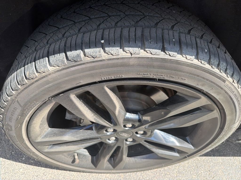 Certified 2021 Ford Edge ST w/ Equipment Group 401A image 7