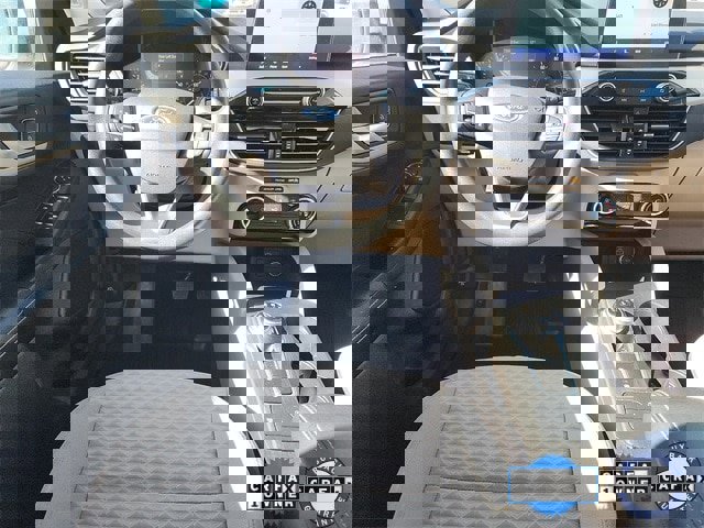 Certified 2021 Ford Escape SE image 9