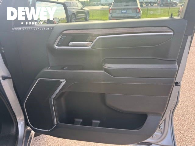 Used 2024 Chevrolet Silverado 1500 LT w/ Protection Package AWD/4WD image 34