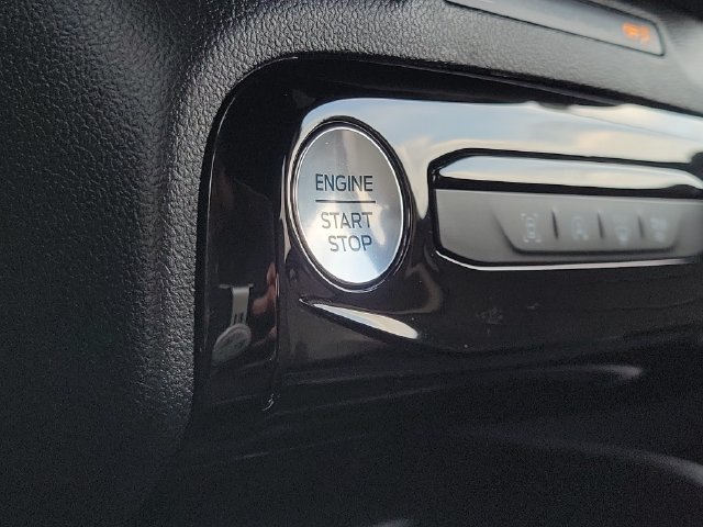 Certified 2023 Ford Escape ST-Line w/ Tech Pack #1 FWD image 20