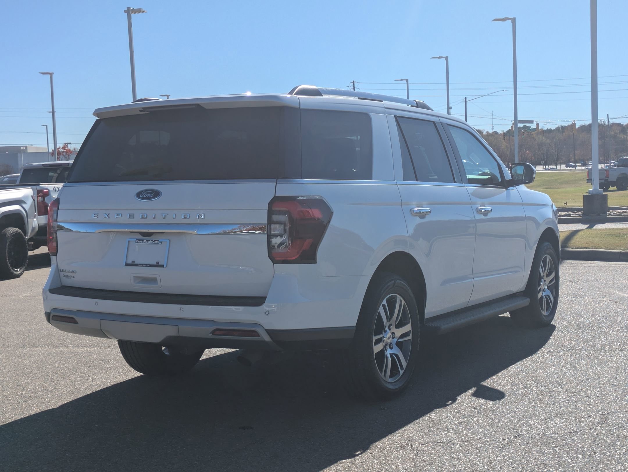 Certified 2024 Ford Expedition Limited image 4