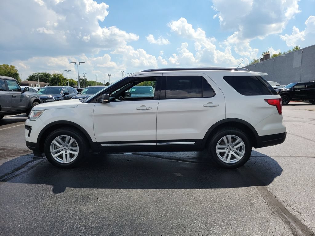 Certified 2019 Ford Explorer XLT w/ Equipment Group 202A AWD/4WD image 7
