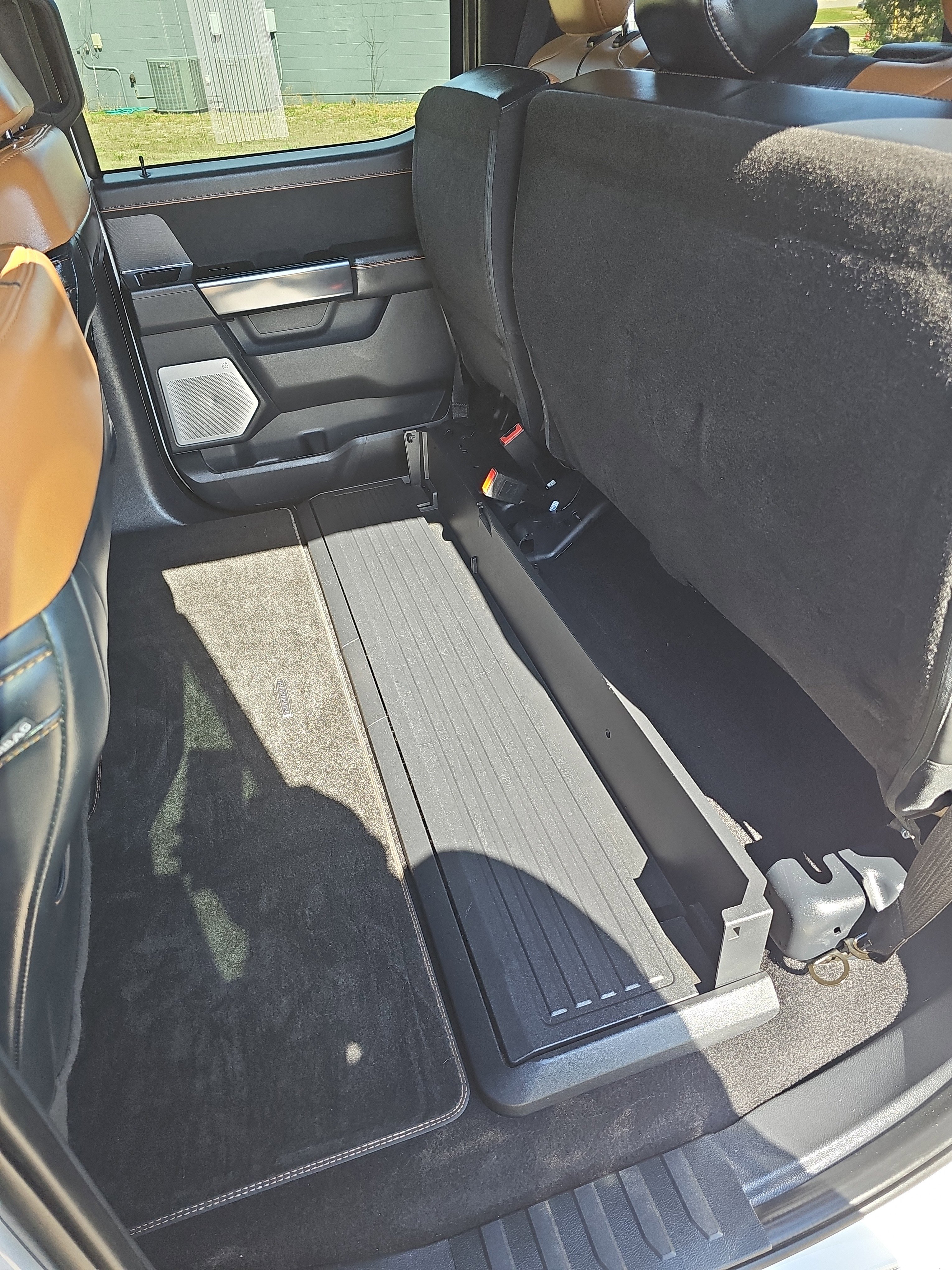 Certified 2023 Ford F150 Platinum w/ Equipment Group 701A High AWD/4WD image 19