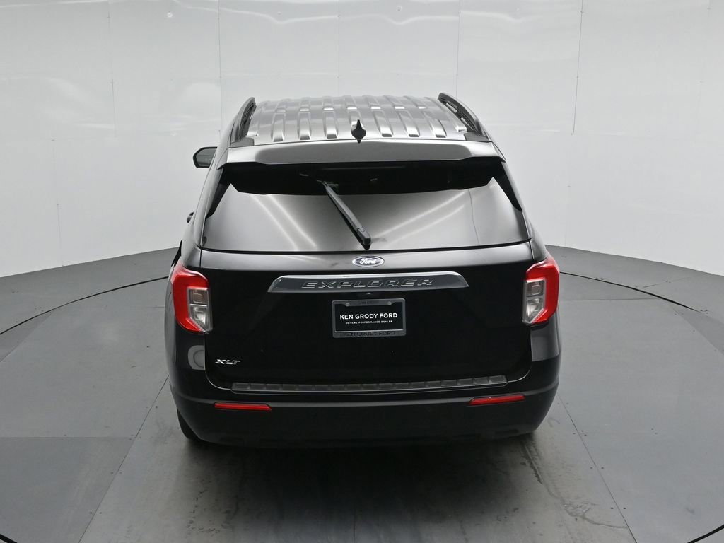 Certified 2022 Ford Explorer XLT image 14