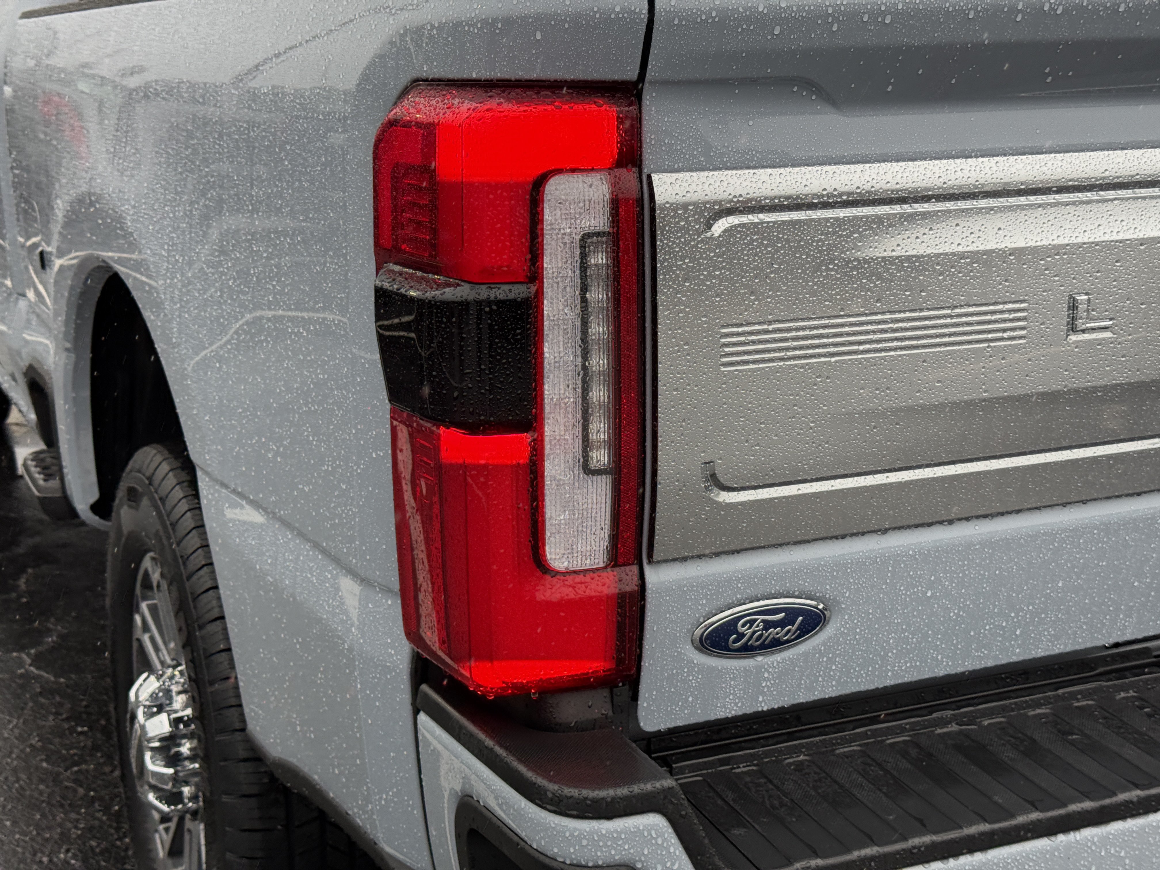 Certified 2024 Ford F350 Limited w/ FX4 Off-Road Package AWD/4WD image 8