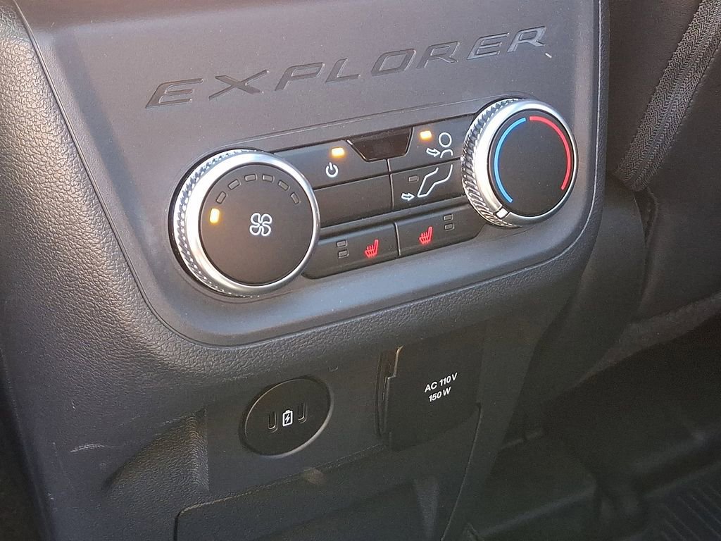 Certified 2025 Ford Explorer ST image 11