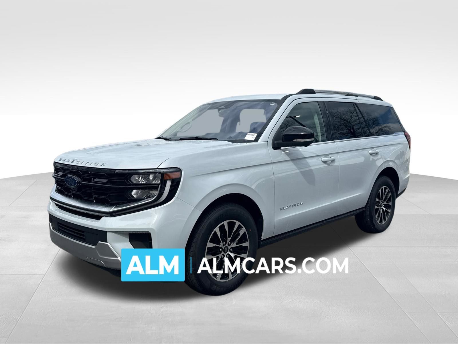 Certified 2025 Ford Expedition Platinum AWD/4WD image 1