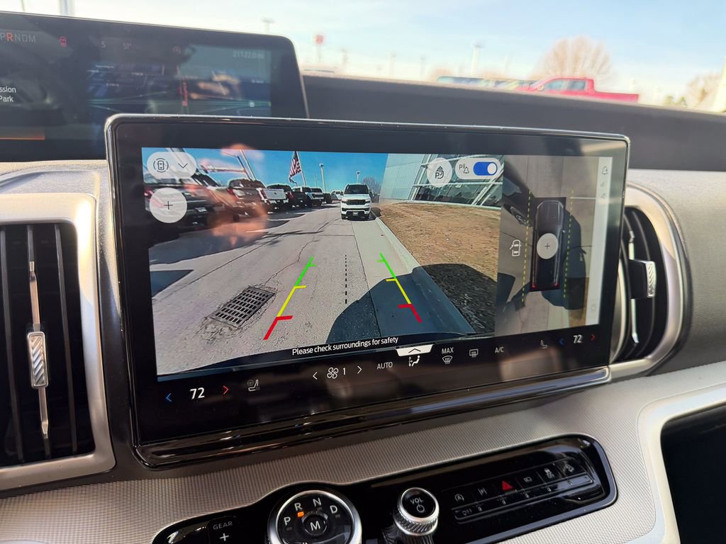 Certified 2025 Ford Expedition Active image 24