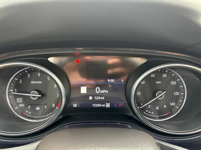 Used 2022 Buick Encore GX Essence w/ Advanced Technology Package AWD/4WD image 7