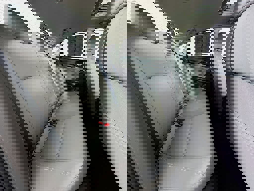 Used 2021 Honda Civic EX image 29