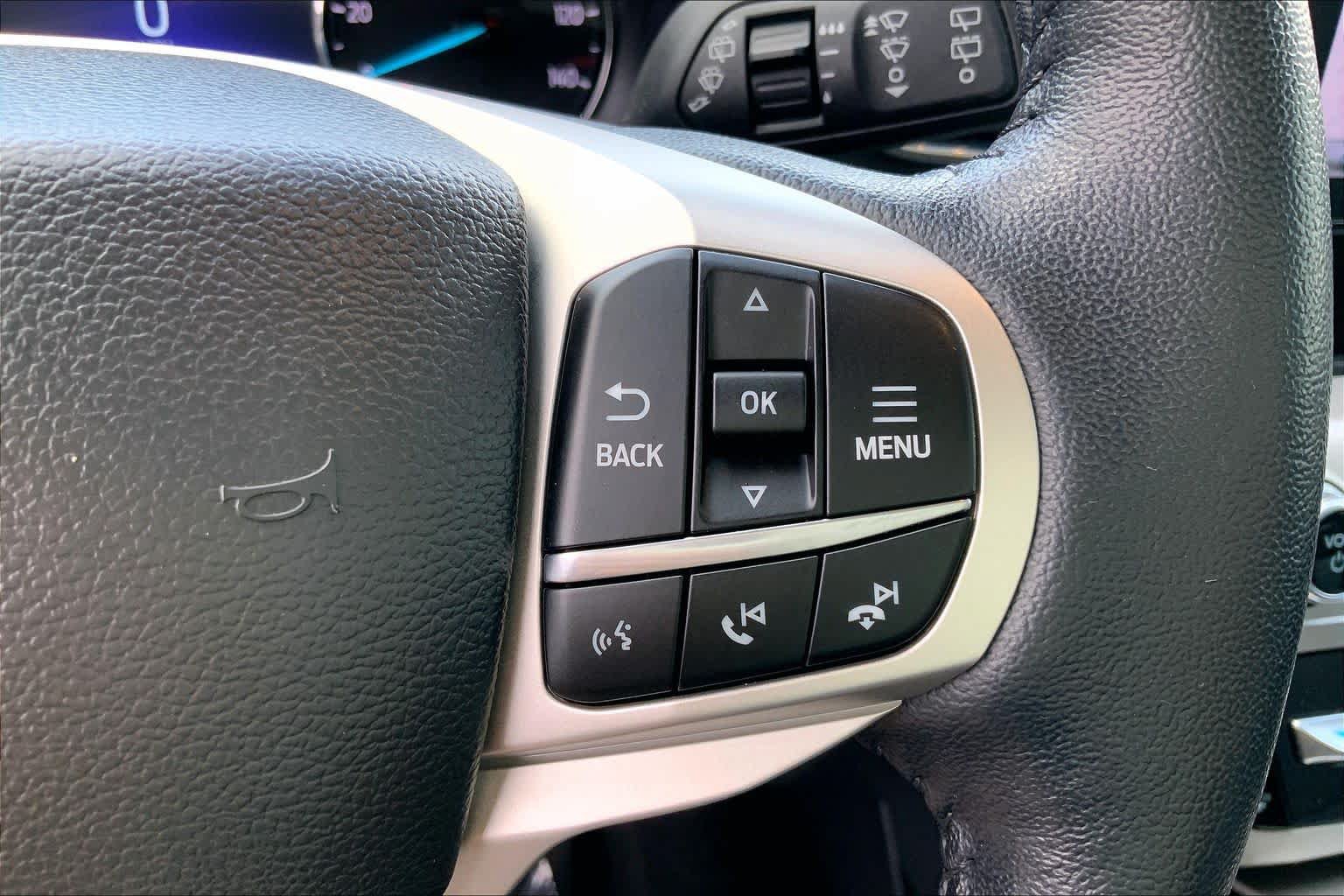 Certified 2023 Ford Explorer XLT w/ Equipment Group 202A RWD image 23