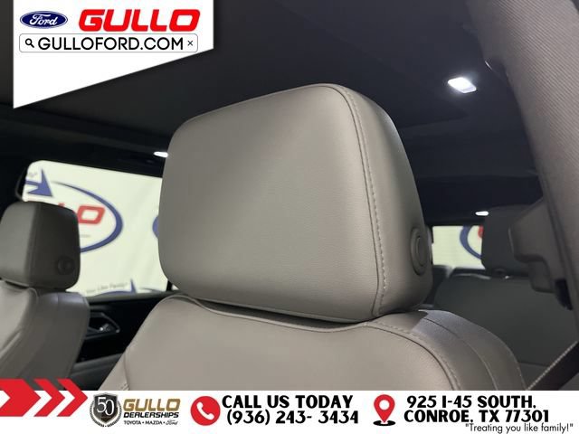 Used 2023 Chevrolet Tahoe LT w/ LT Signature Package RWD image 18